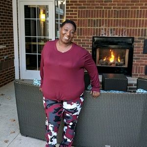 Meet your Posher, Pamela